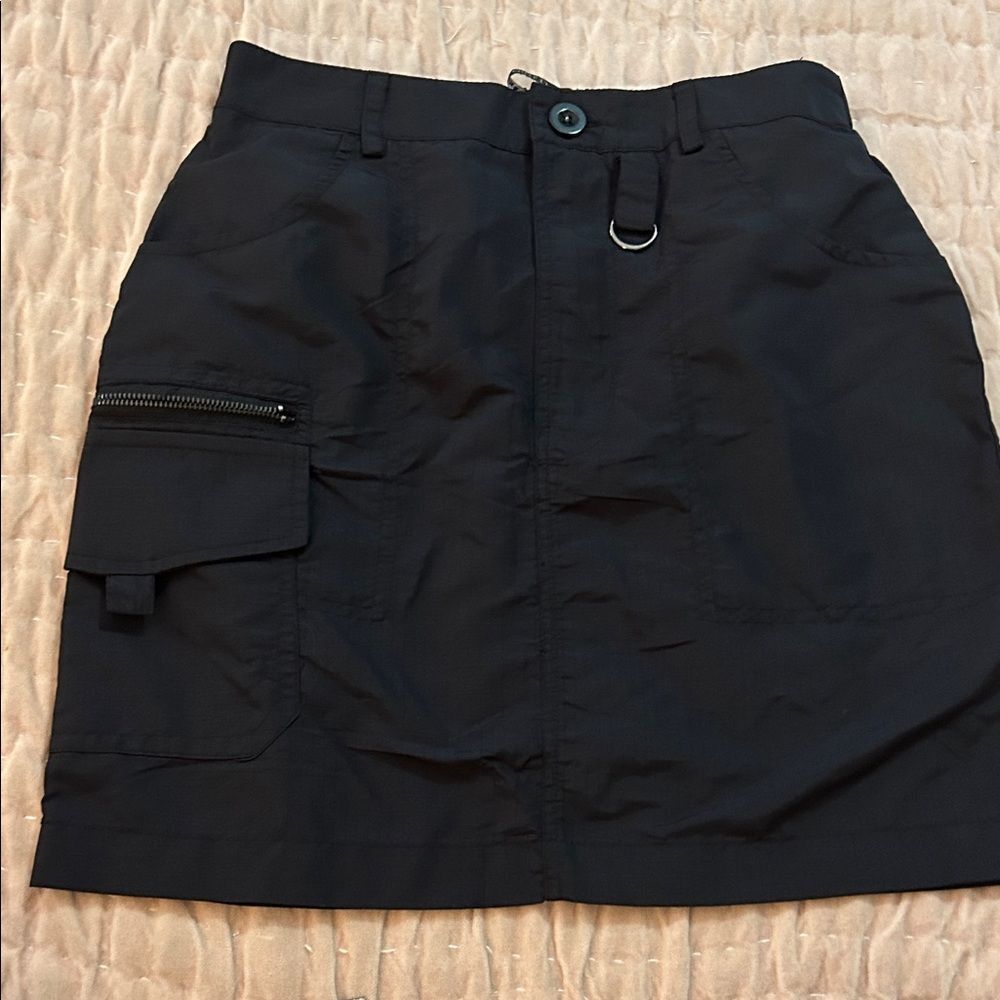 Urban Outfitters Black Mini Skirt nylon great for athletic activities size small